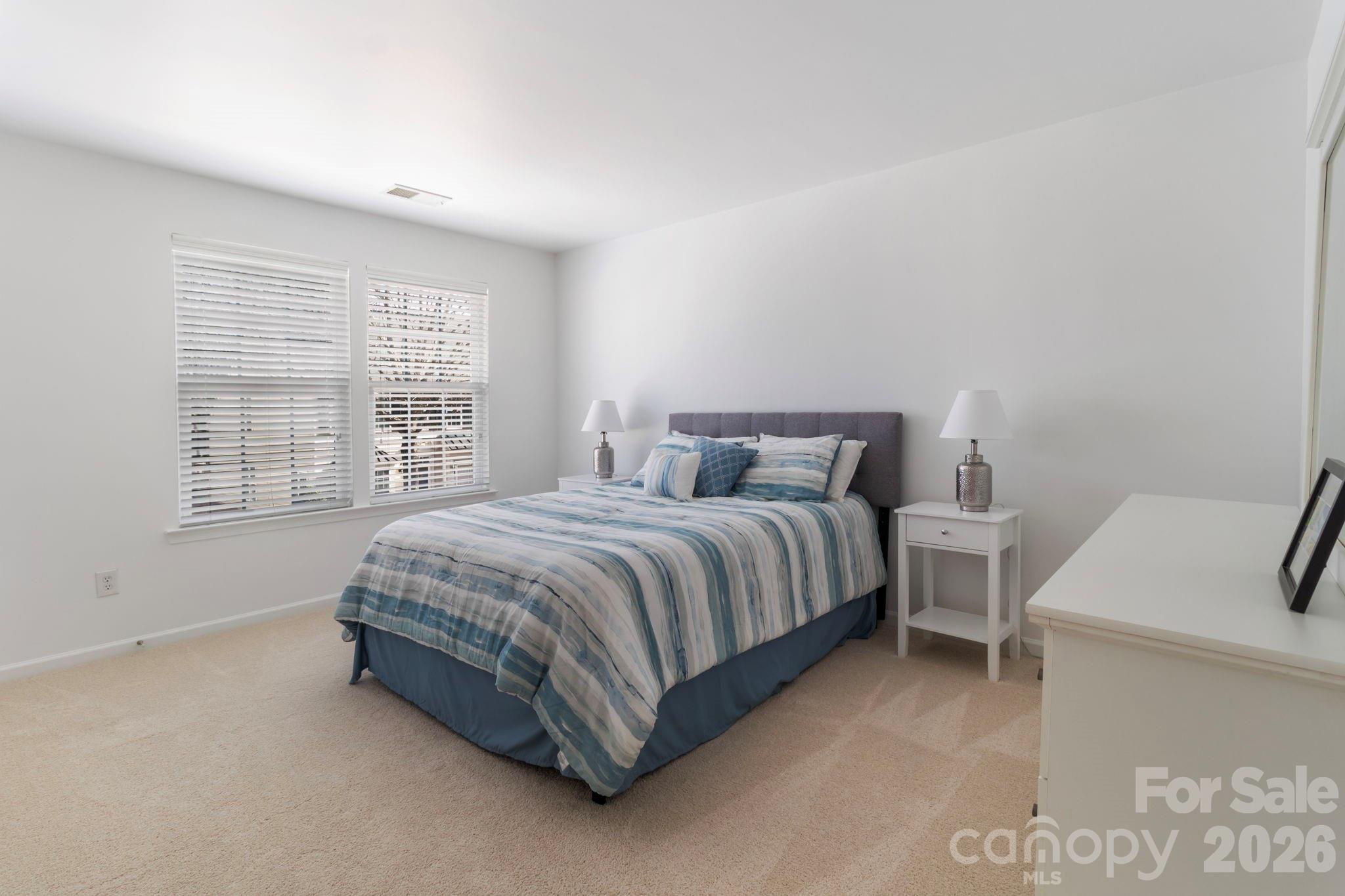 2318 Whitford Lane Charlotte NC 28210