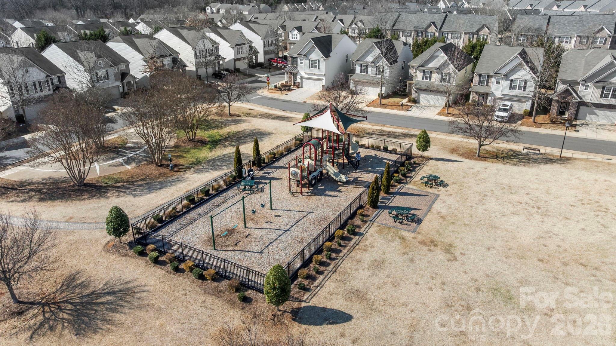 2318 Whitford Lane Charlotte NC 28210
