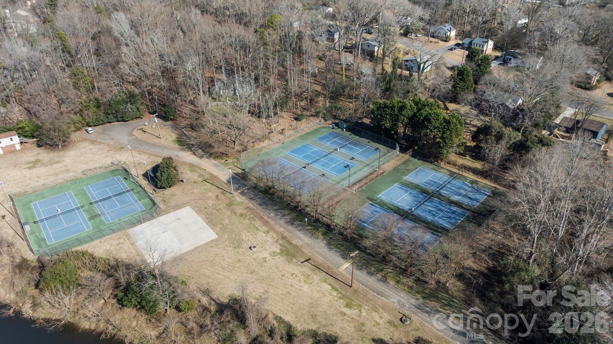 2318 Whitford Lane Charlotte NC 28210