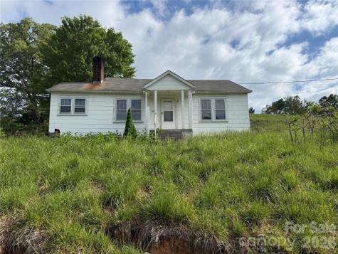 176 Laurel Branch Cemetery Road Weaverville NC 28753