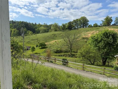176 Laurel Branch Cemetery Road Weaverville NC 28753