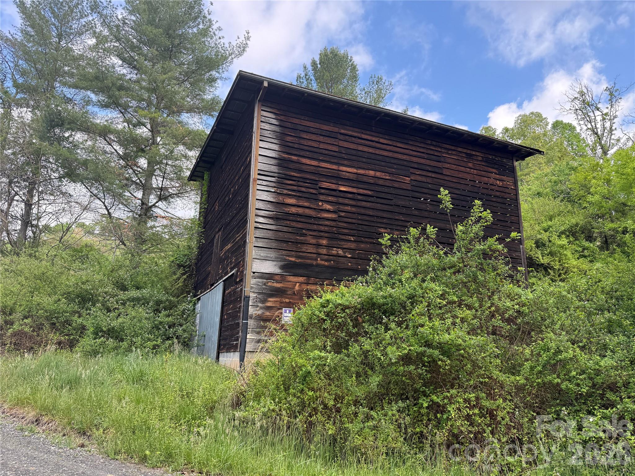 176 Laurel Branch Cemetery Road Weaverville NC 28753