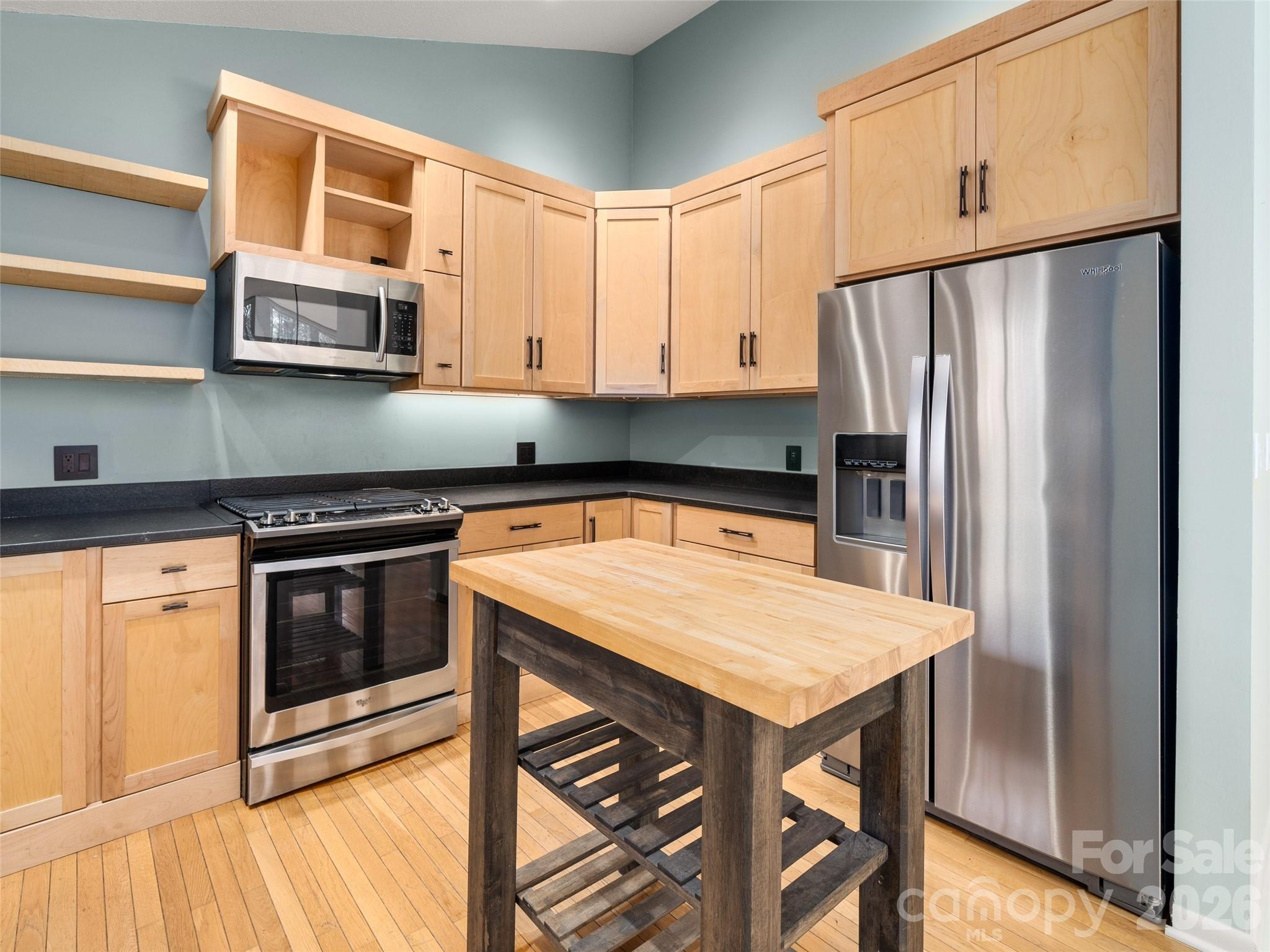 138 Woodhaven Drive Hendersonville NC 28739