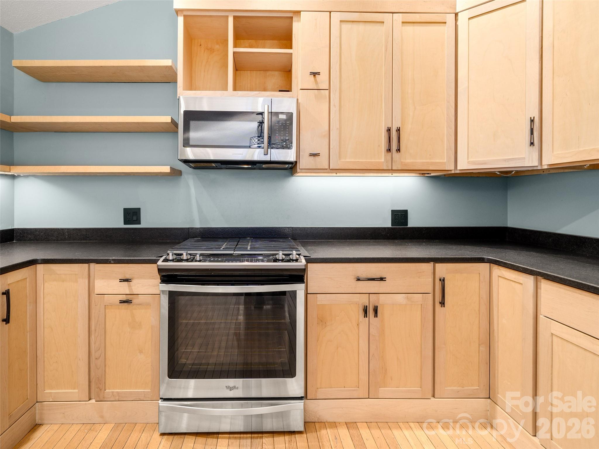 138 Woodhaven Drive Hendersonville NC 28739