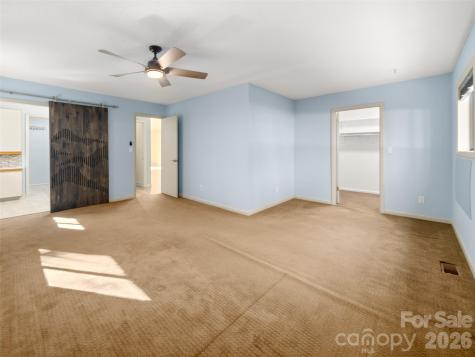 138 Woodhaven Drive Hendersonville NC 28739