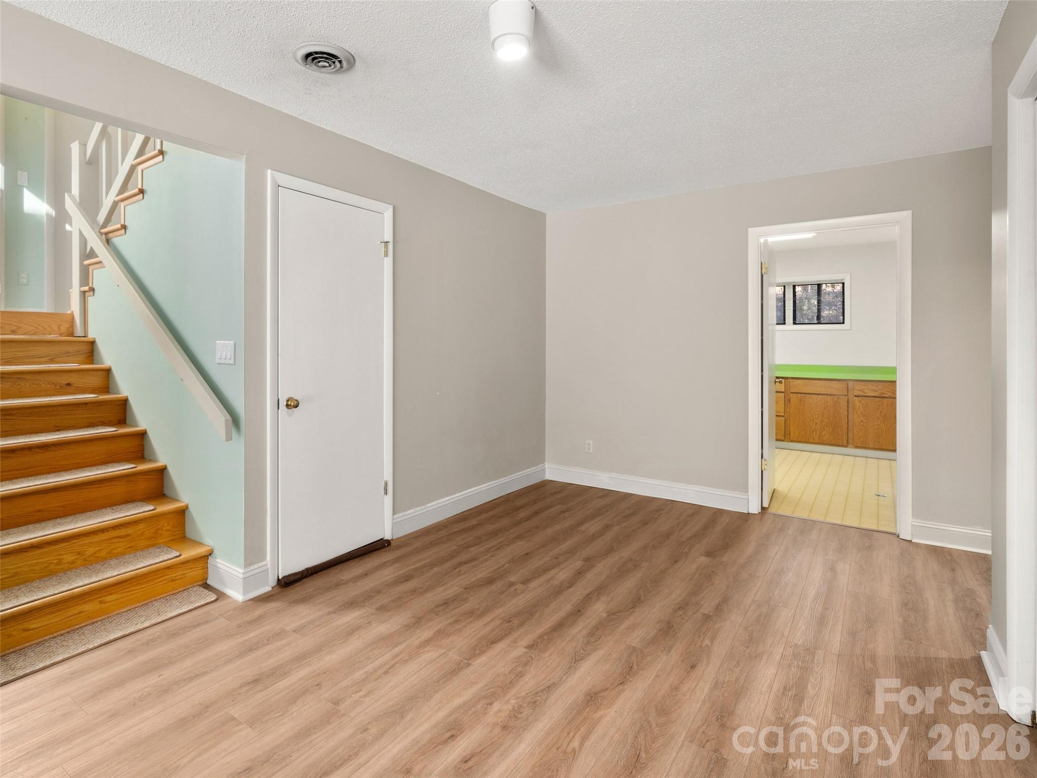 138 Woodhaven Drive Hendersonville NC 28739