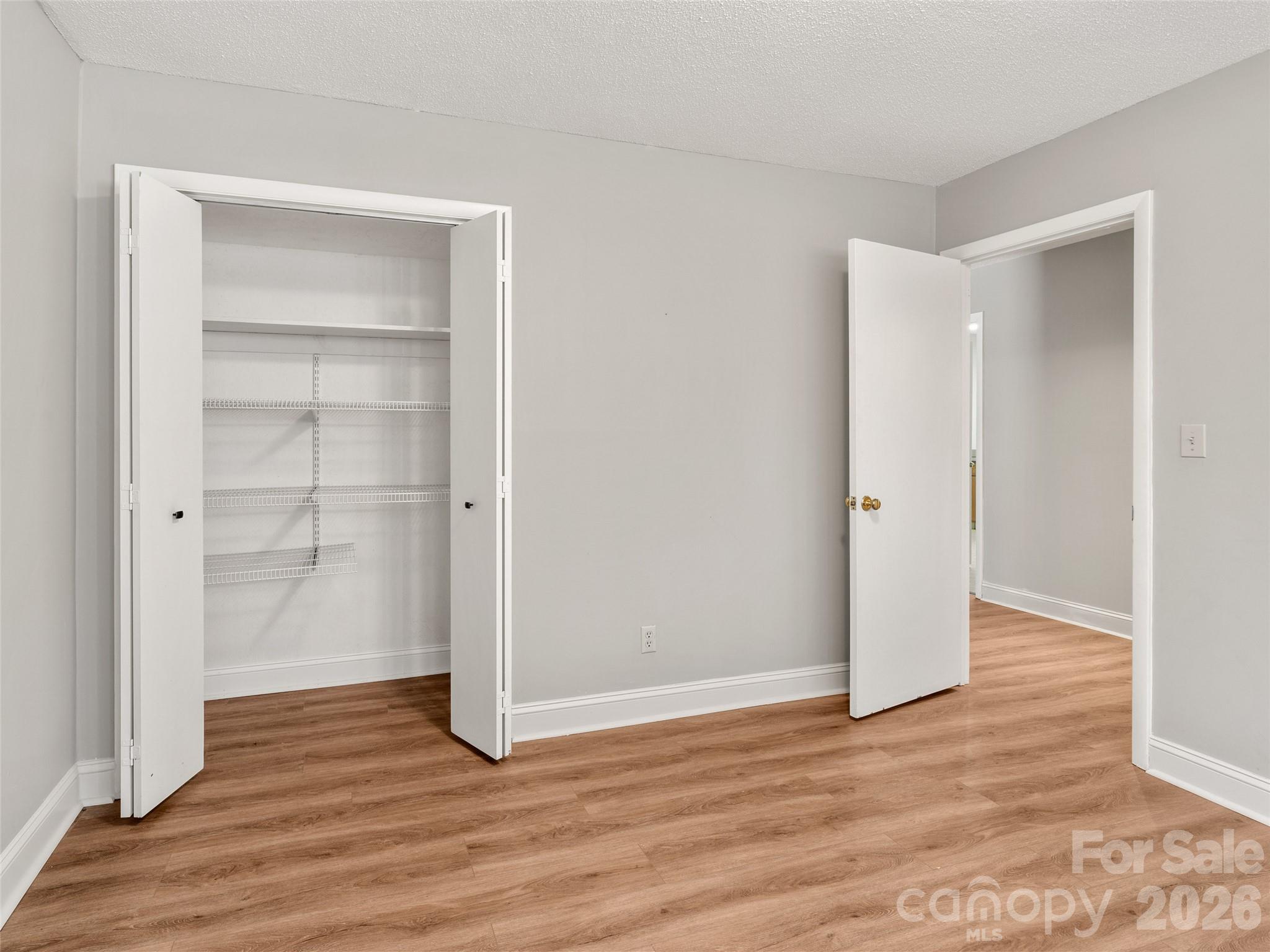 138 Woodhaven Drive Hendersonville NC 28739