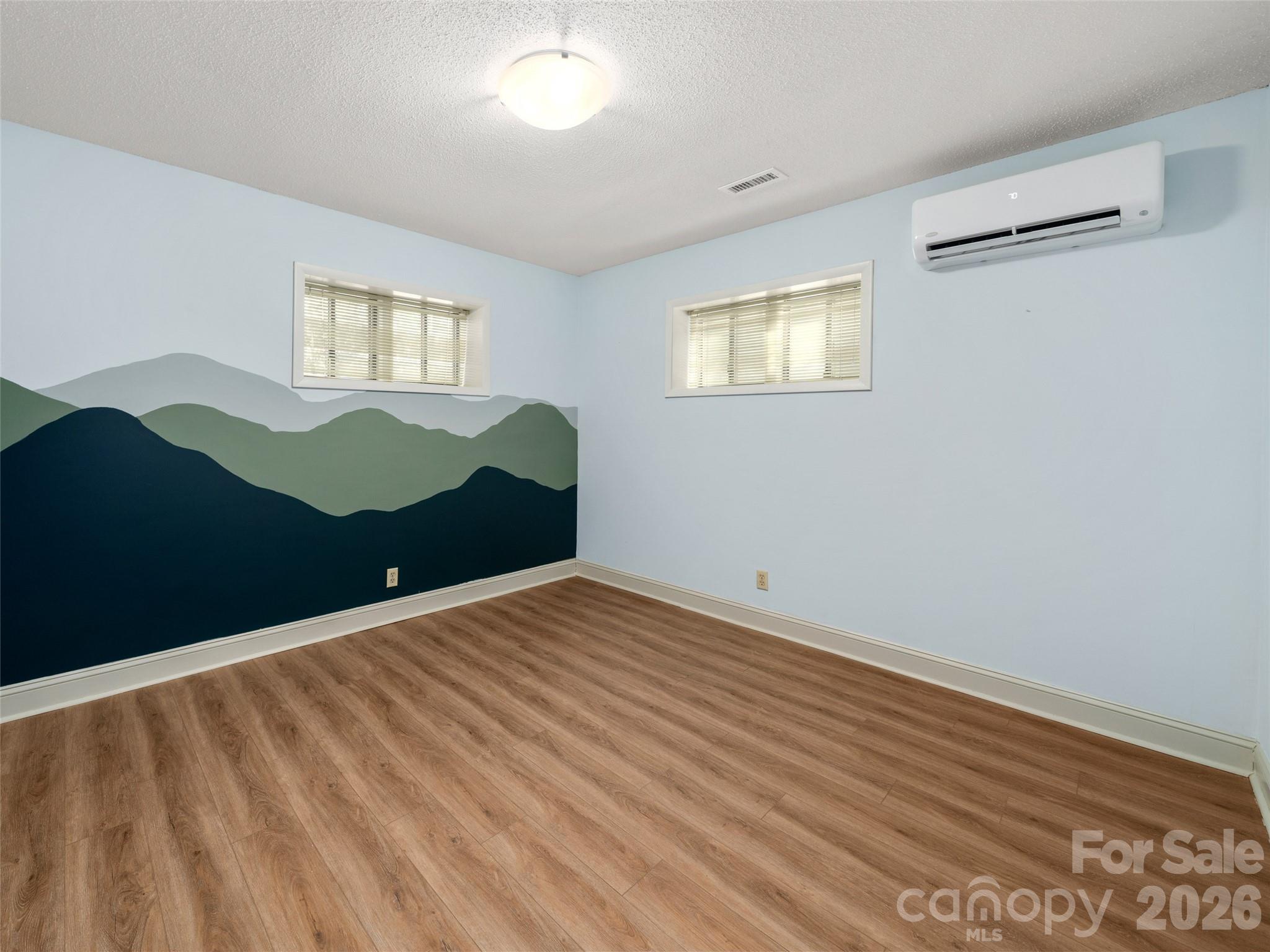 138 Woodhaven Drive Hendersonville NC 28739
