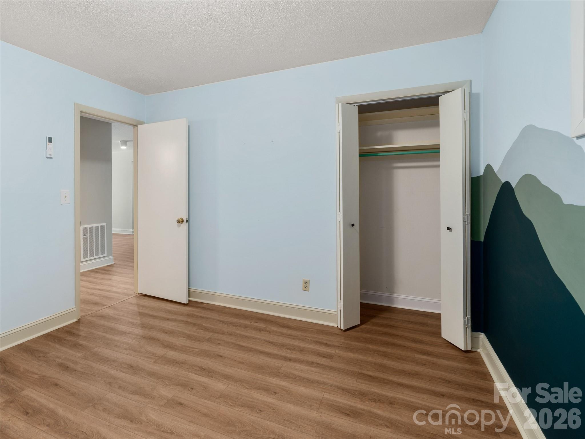 138 Woodhaven Drive Hendersonville NC 28739