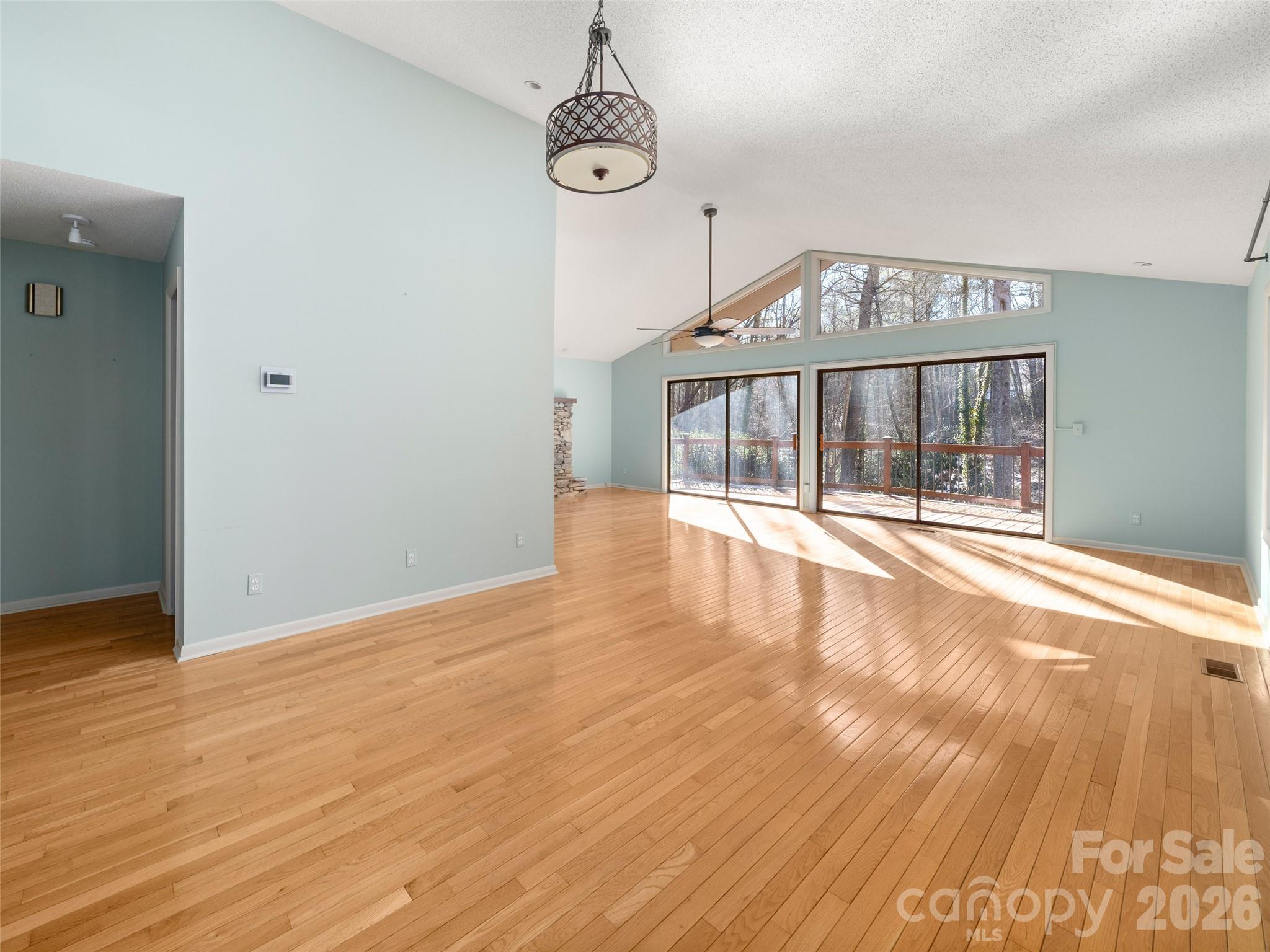 138 Woodhaven Drive Hendersonville NC 28739
