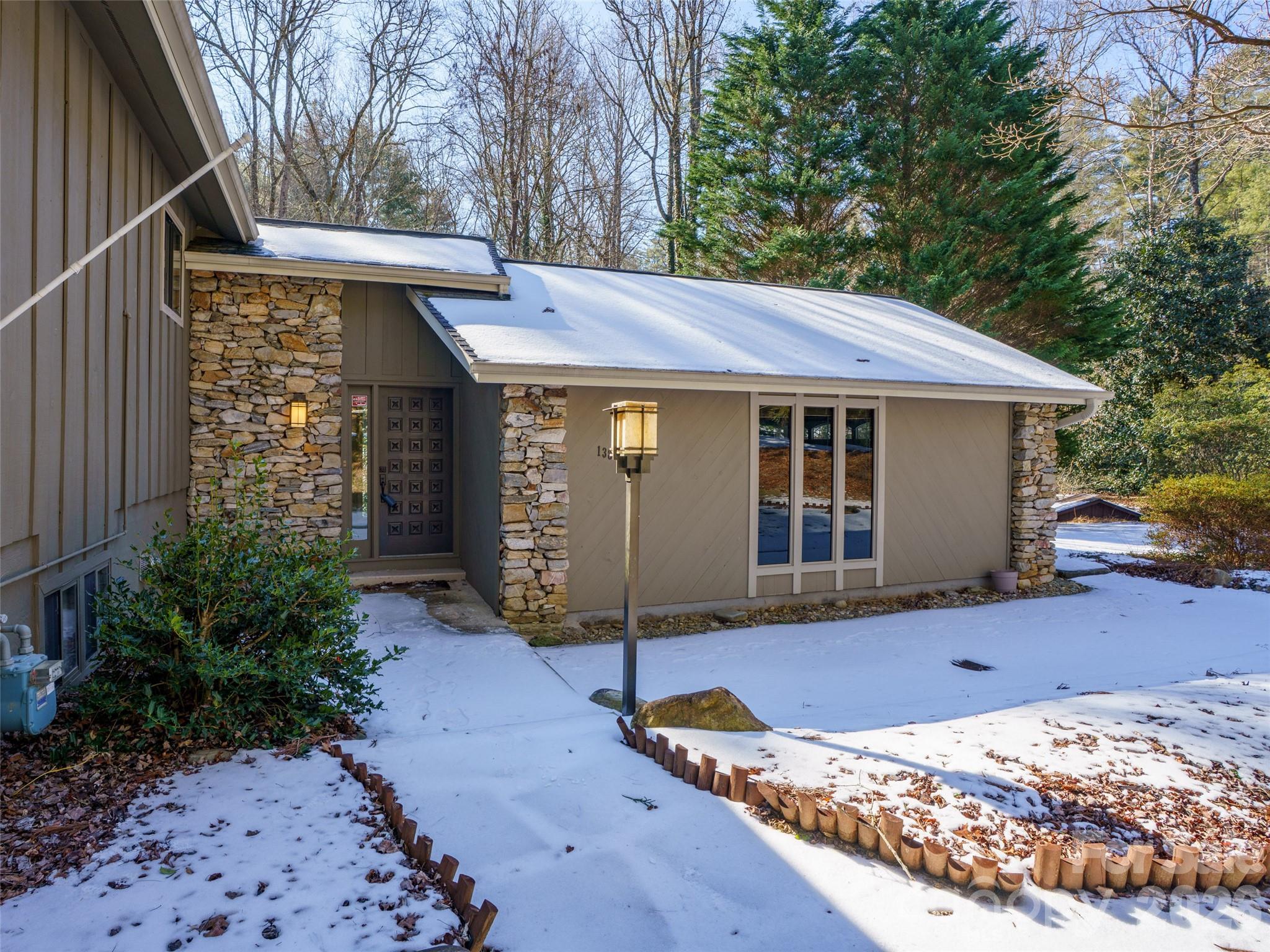 138 Woodhaven Drive Hendersonville NC 28739