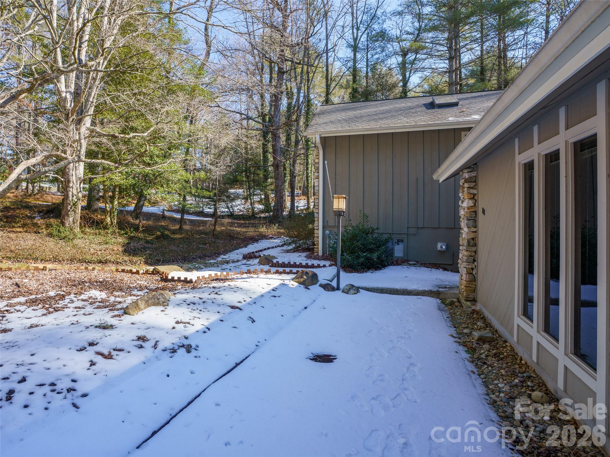 138 Woodhaven Drive Hendersonville NC 28739