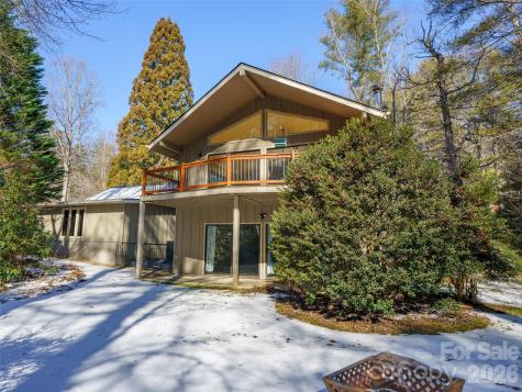 138 Woodhaven Drive Hendersonville NC 28739