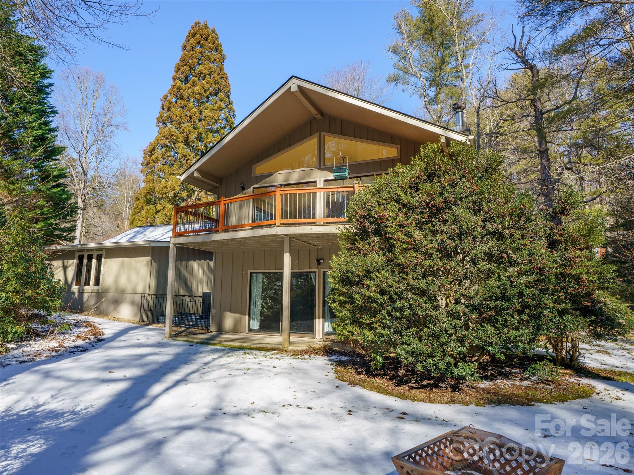 138 Woodhaven Drive Hendersonville NC 28739