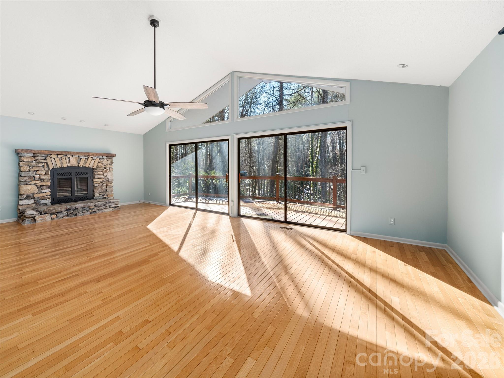 138 Woodhaven Drive Hendersonville NC 28739