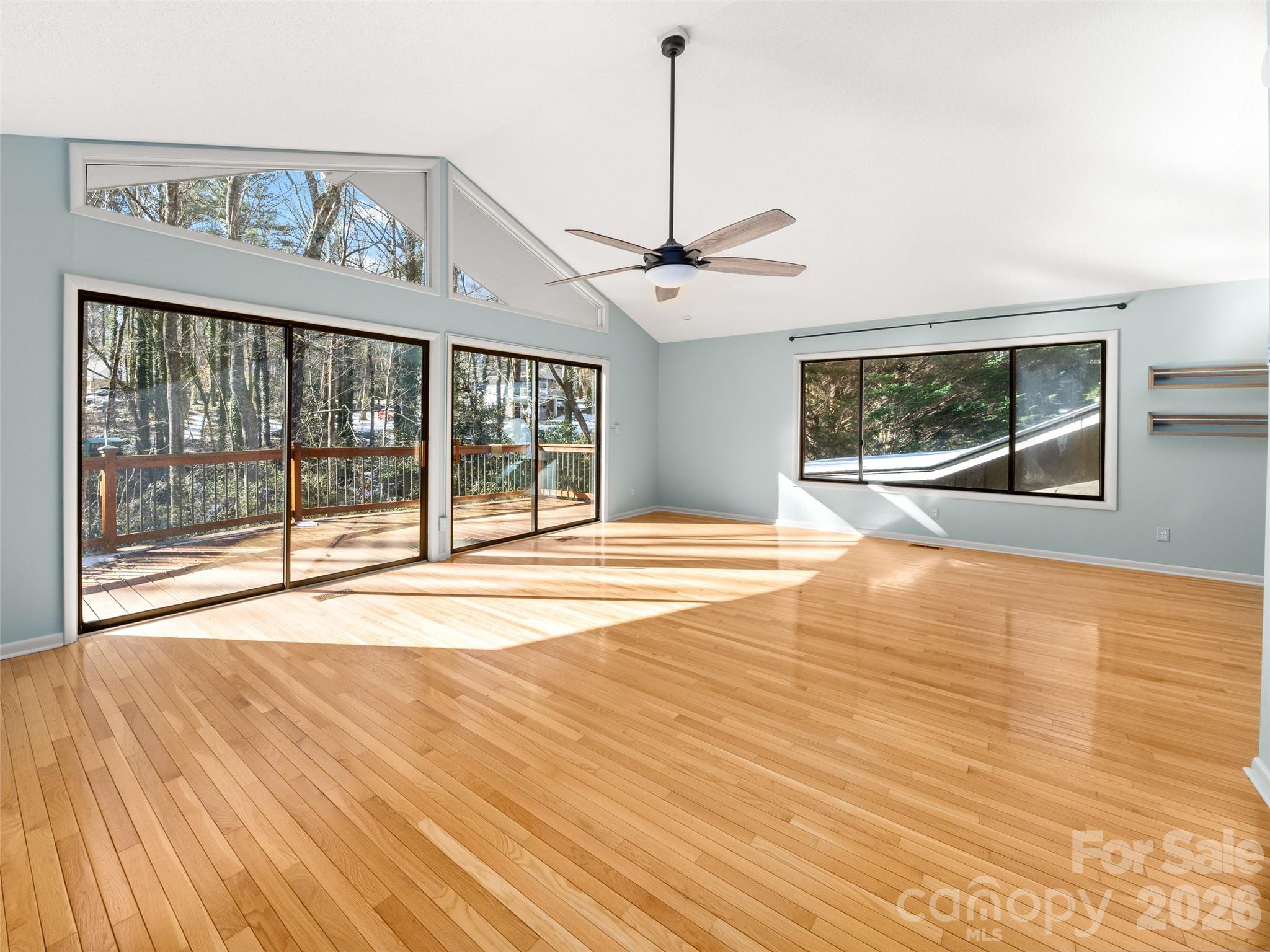 138 Woodhaven Drive Hendersonville NC 28739