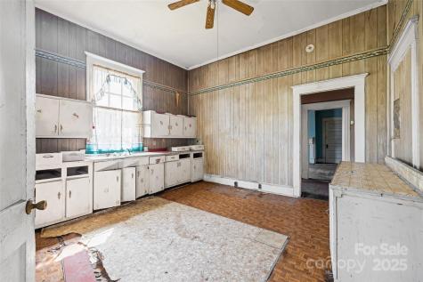 108 Walker Street Chester SC 29706