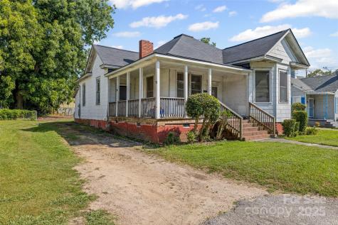 108 Walker Street Chester SC 29706