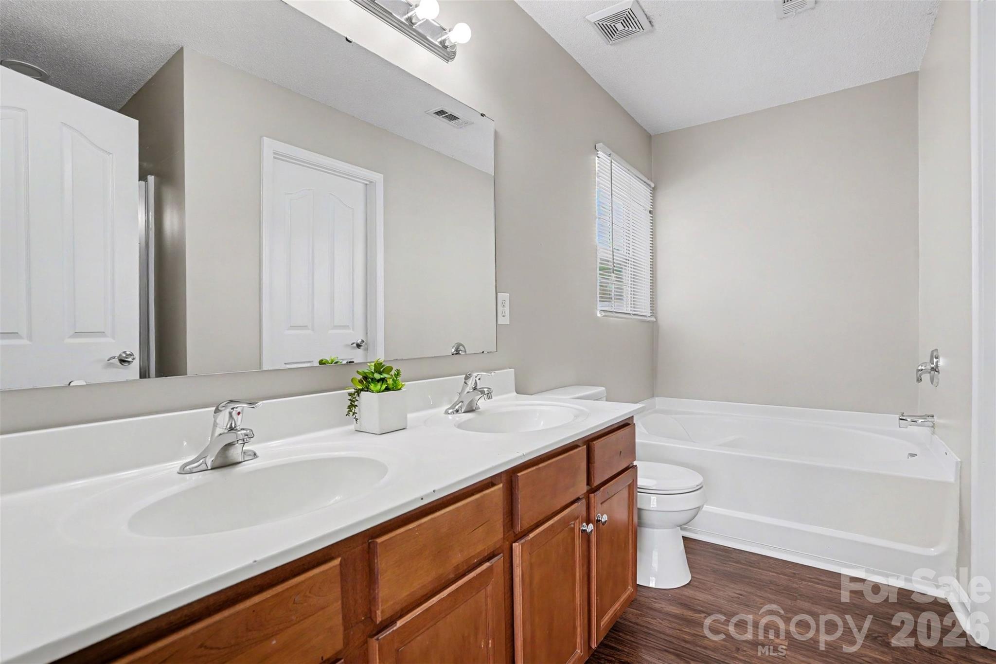 8623 Strider Drive Charlotte NC 28212
