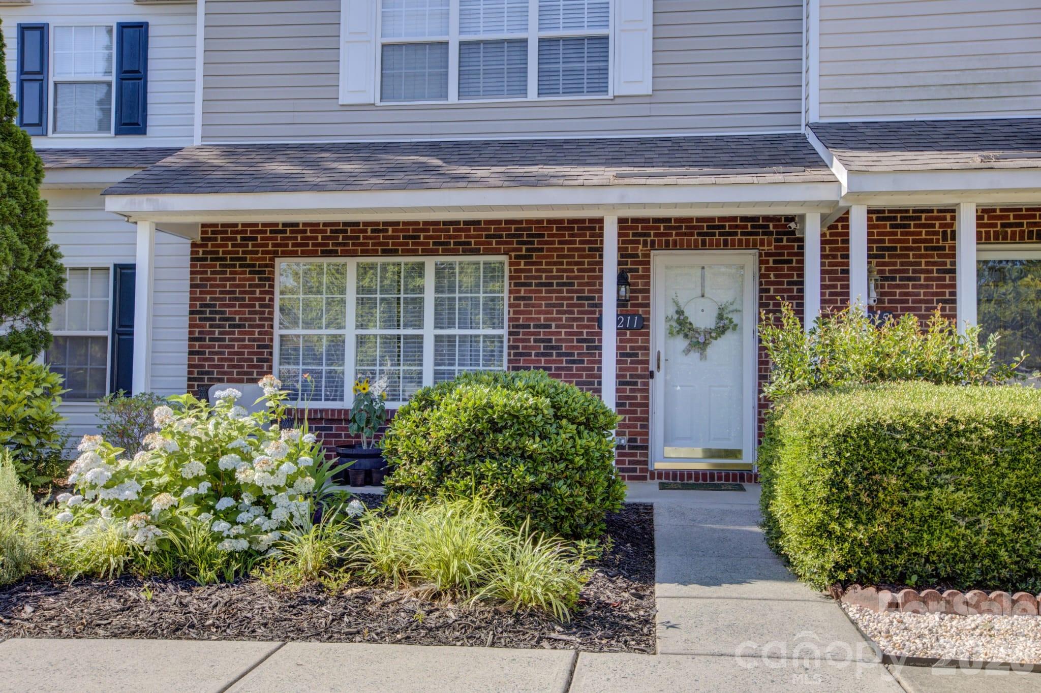 12211 Hood Bend Court Charlotte NC 28273