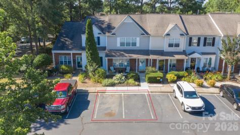 12211 Hood Bend Court Charlotte NC 28273