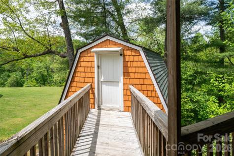 22 Otter Lane Candler NC 28715