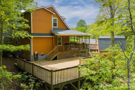 22 Otter Lane Candler NC 28715