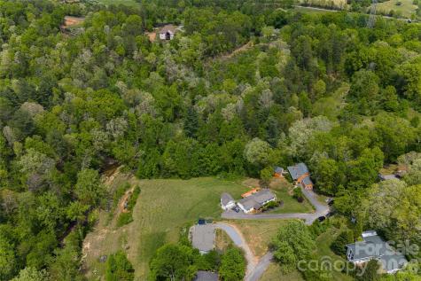 22 Otter Lane Candler NC 28715
