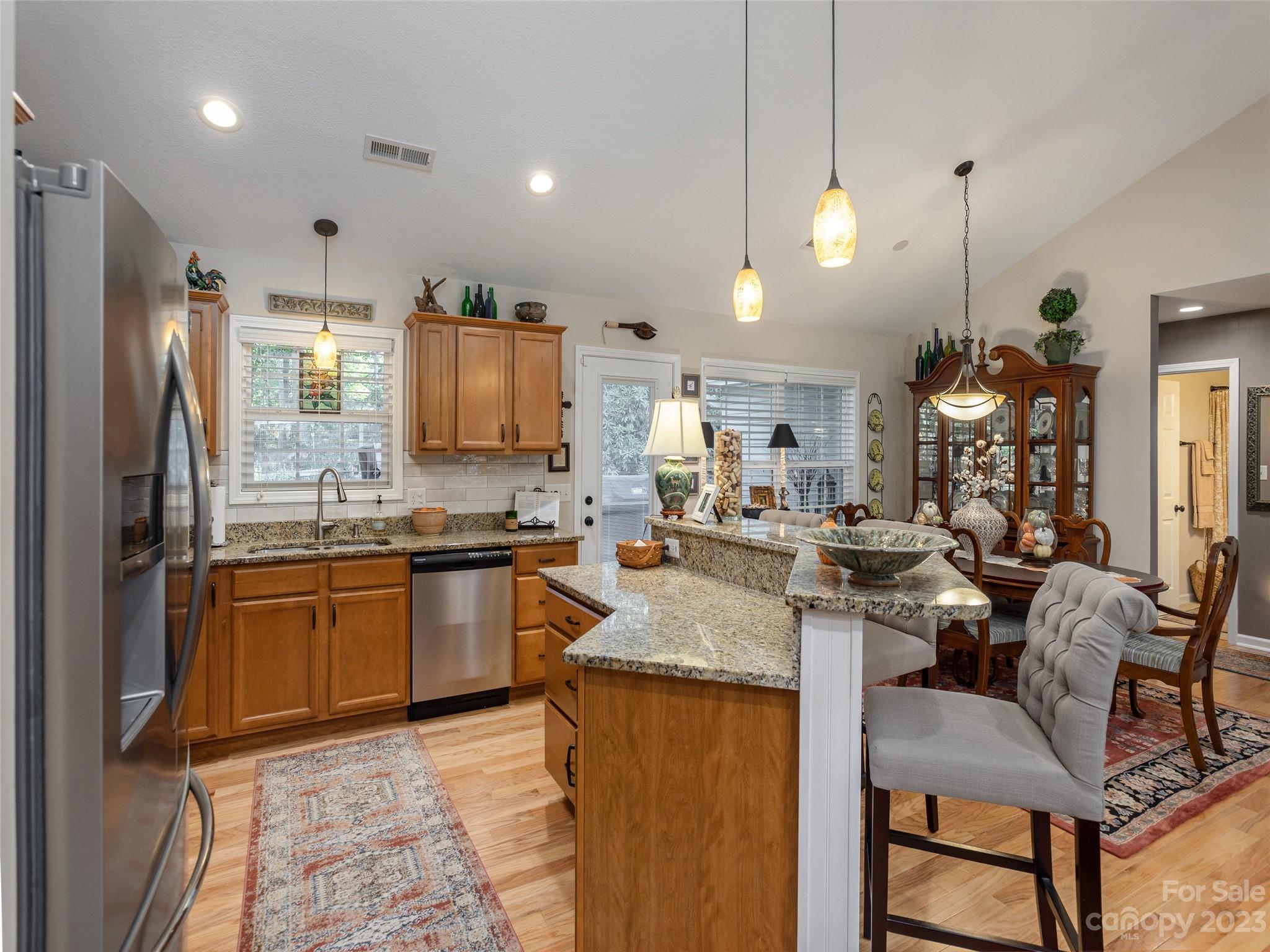 12 Parrot Road Candler NC 28715