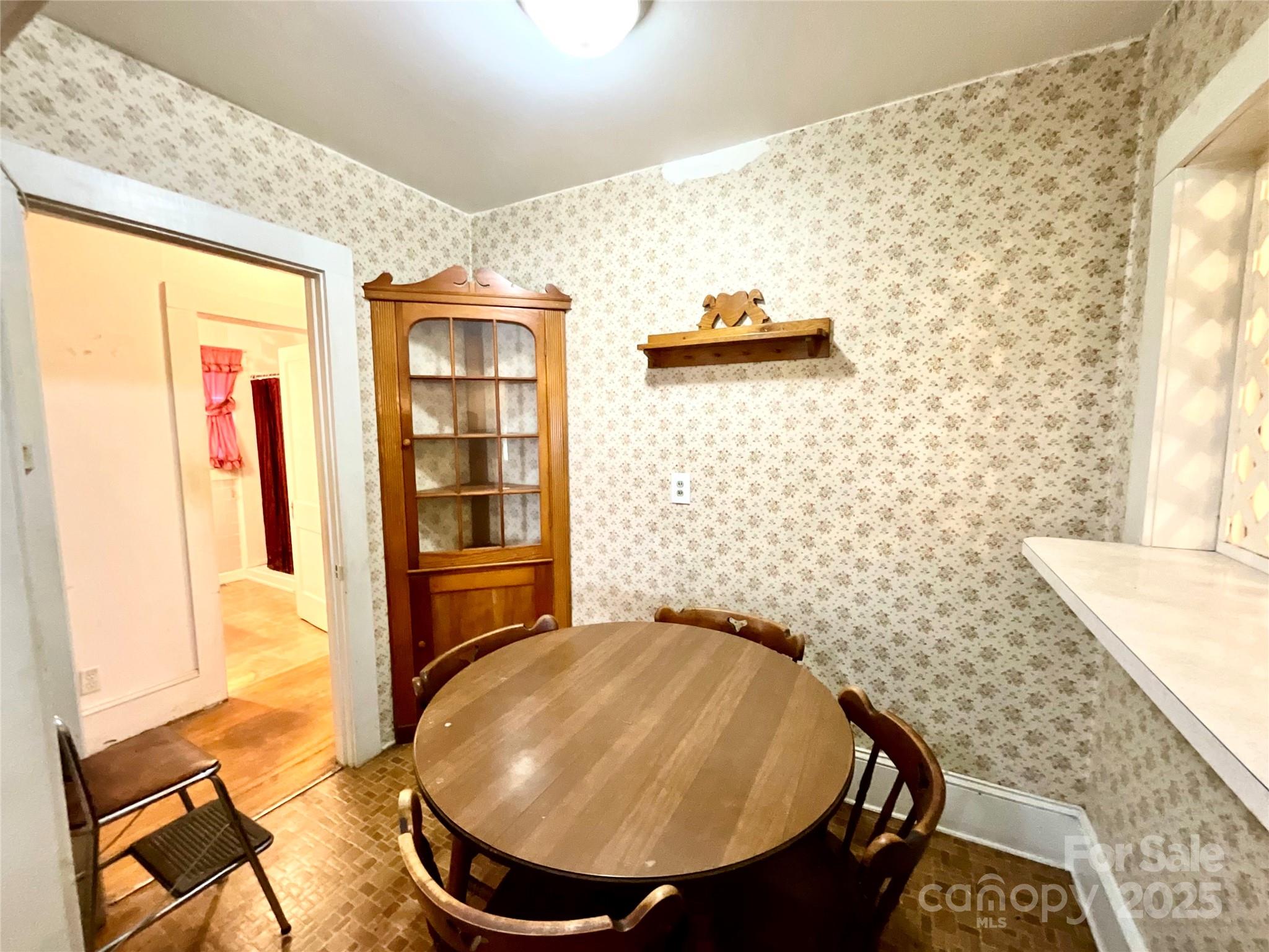61 Perry Street Marion NC 28752