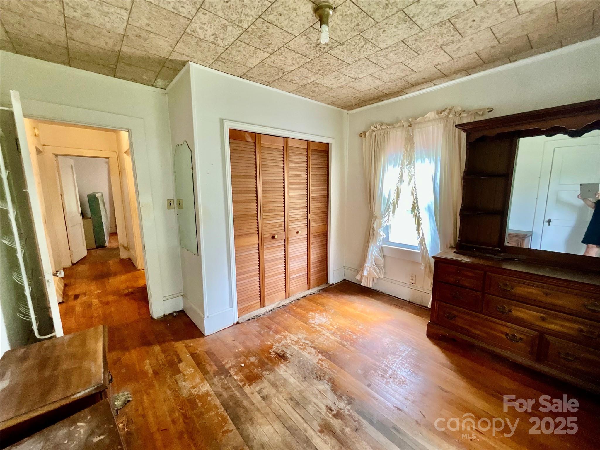 61 Perry Street Marion NC 28752