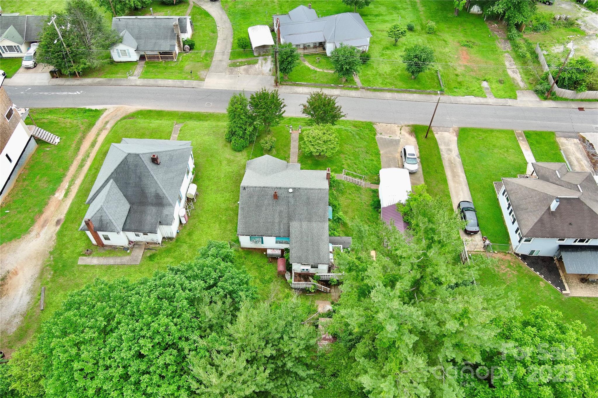 61 Perry Street Marion NC 28752
