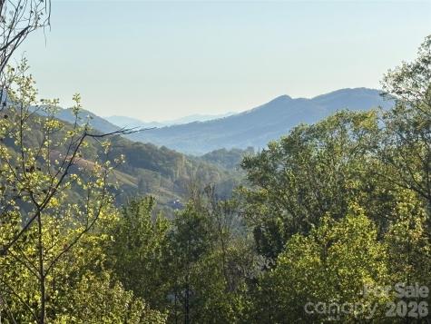 76 Busters Drive Waynesville NC 28786