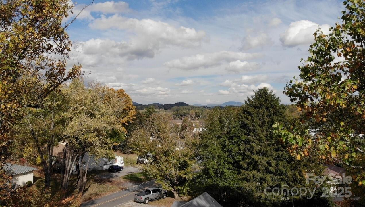 227 Ashmore Avenue Hendersonville NC 28791