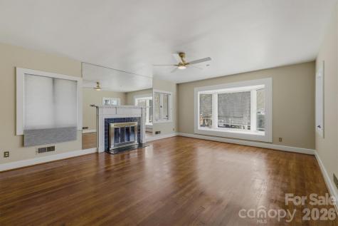 402 Pennton Avenue SW Lenoir NC 28645