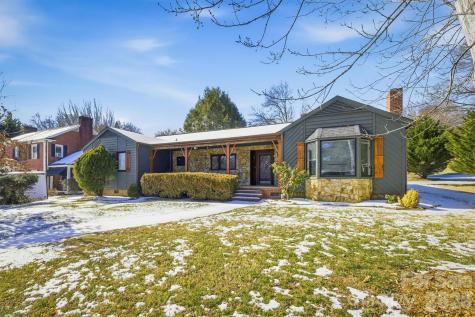 402 Pennton Avenue SW Lenoir NC 28645