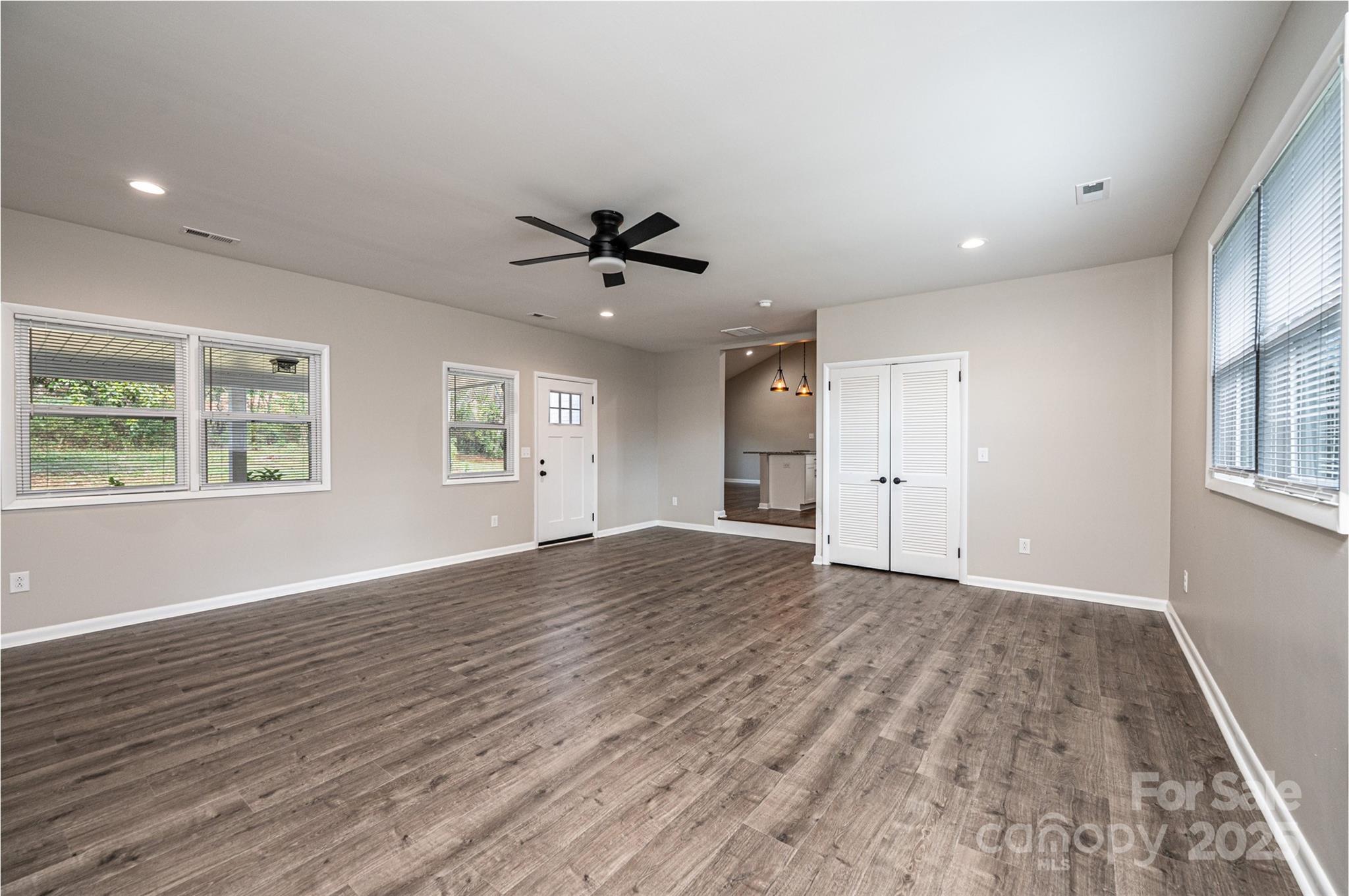 908 13th Street NW Conover NC 28613