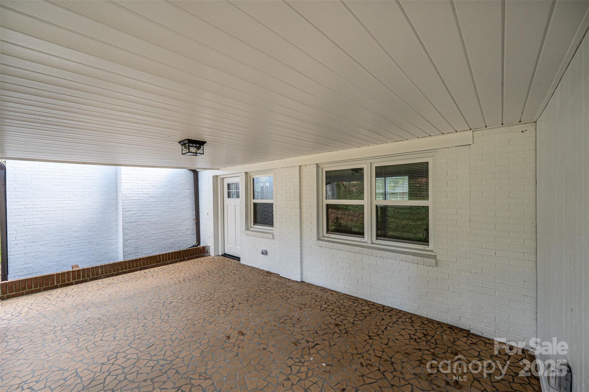 908 13th Street NW Conover NC 28613