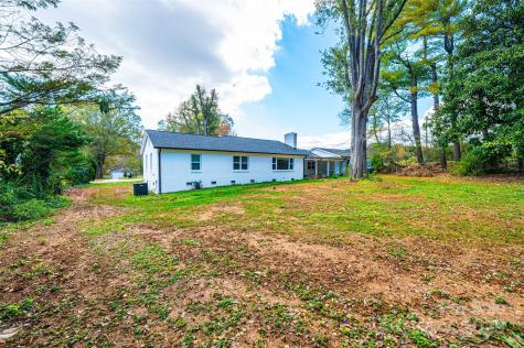 908 13th Street NW Conover NC 28613