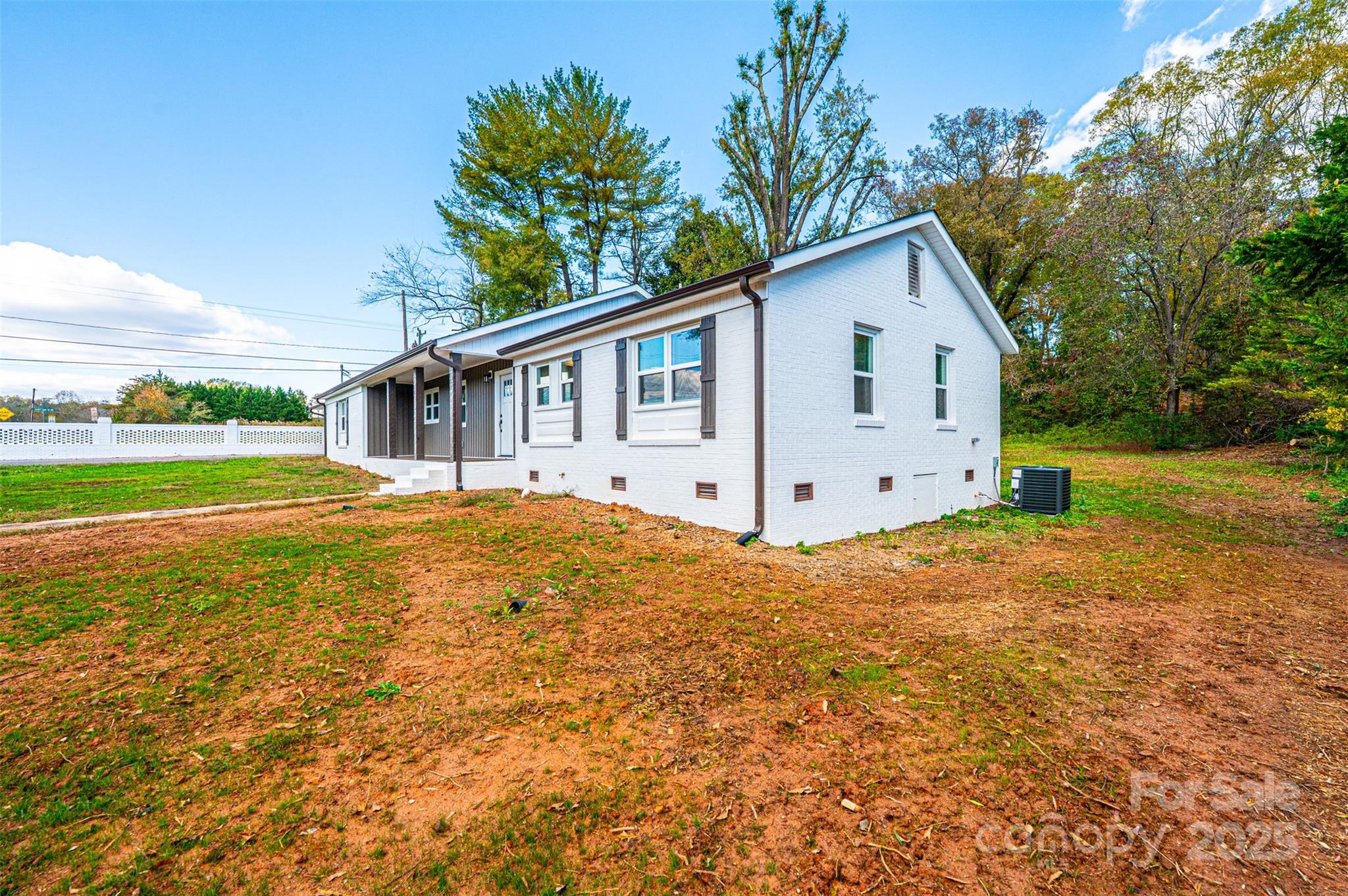 908 13th Street NW Conover NC 28613