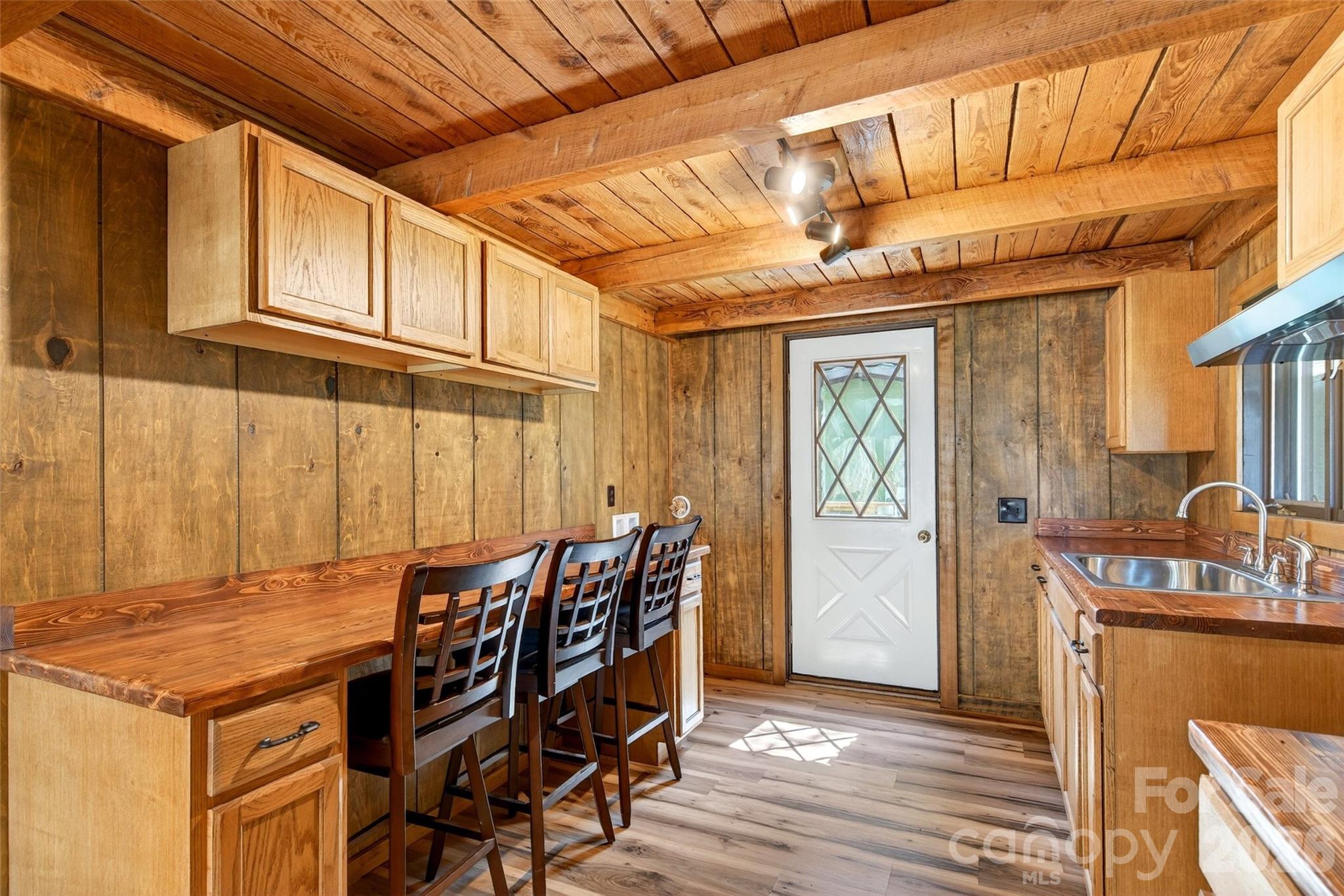 1959 Jackson Town Road Spruce Pine NC 28777