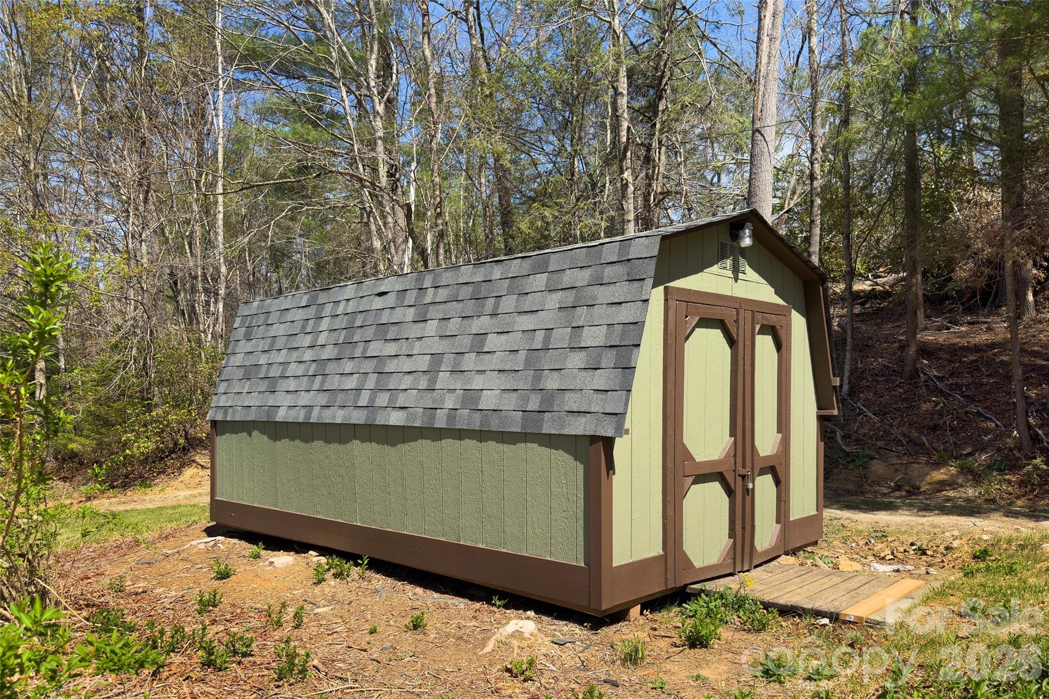 1959 Jackson Town Road Spruce Pine NC 28777