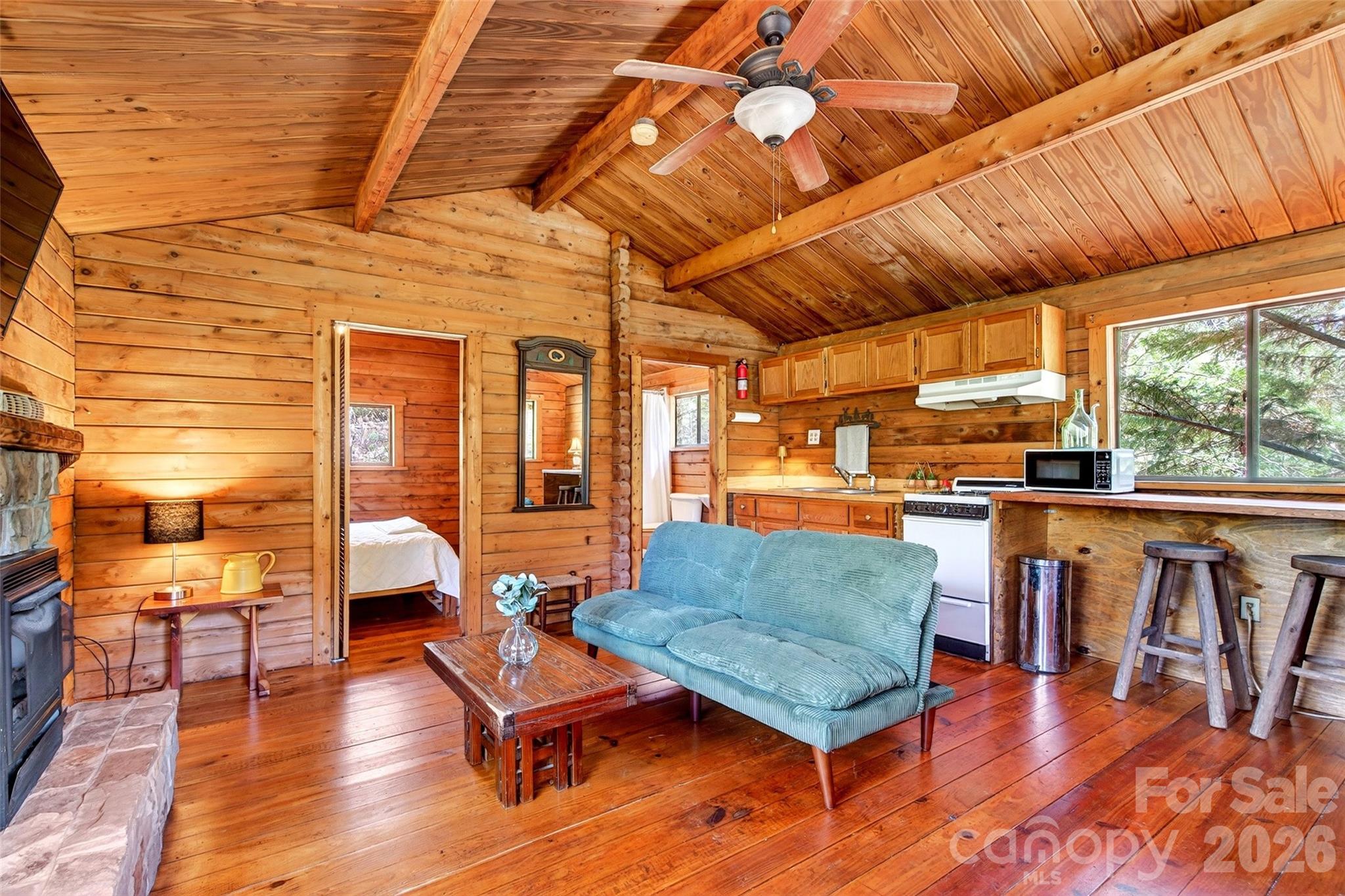 1959 Jackson Town Road Spruce Pine NC 28777