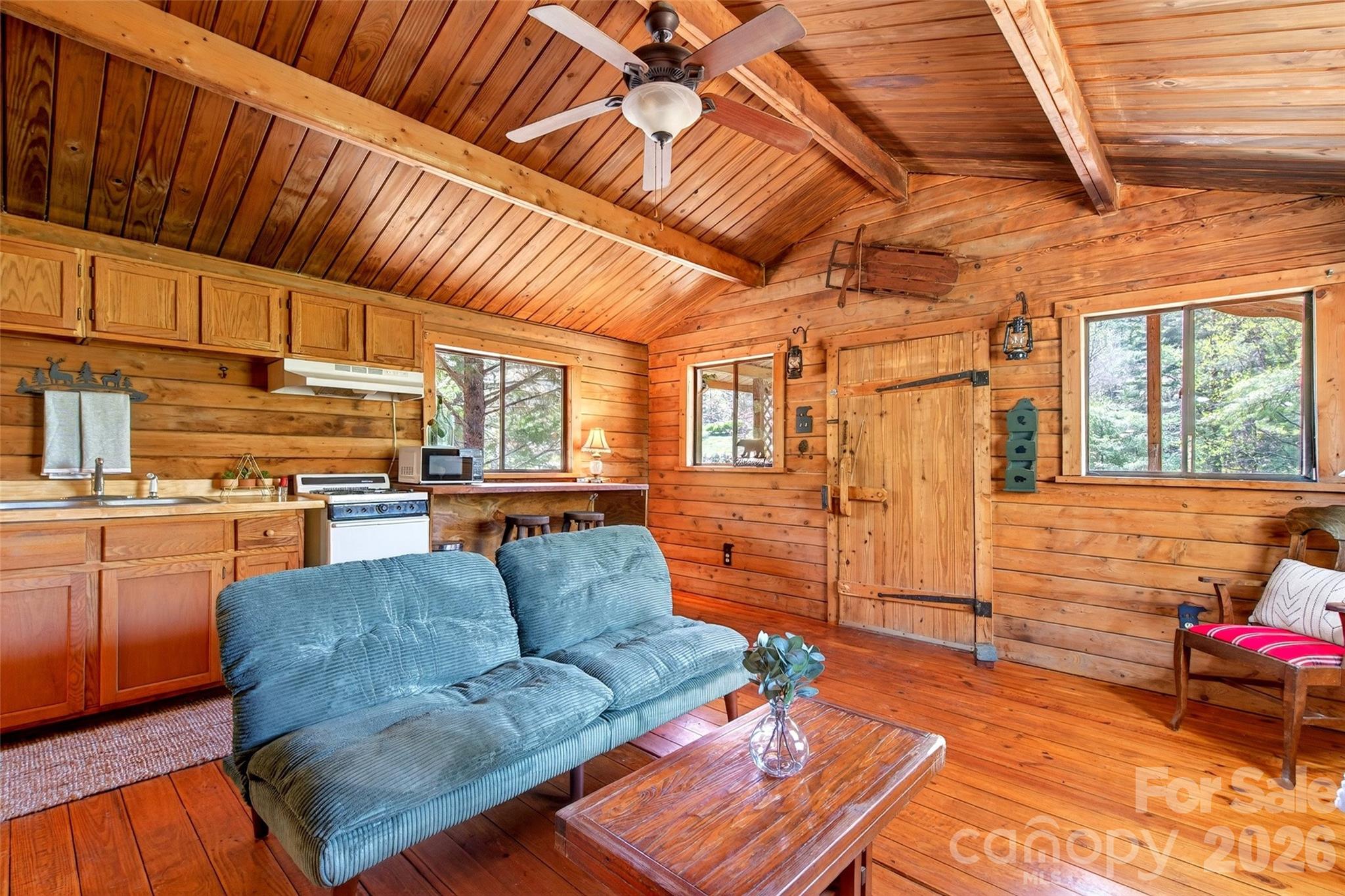 1959 Jackson Town Road Spruce Pine NC 28777