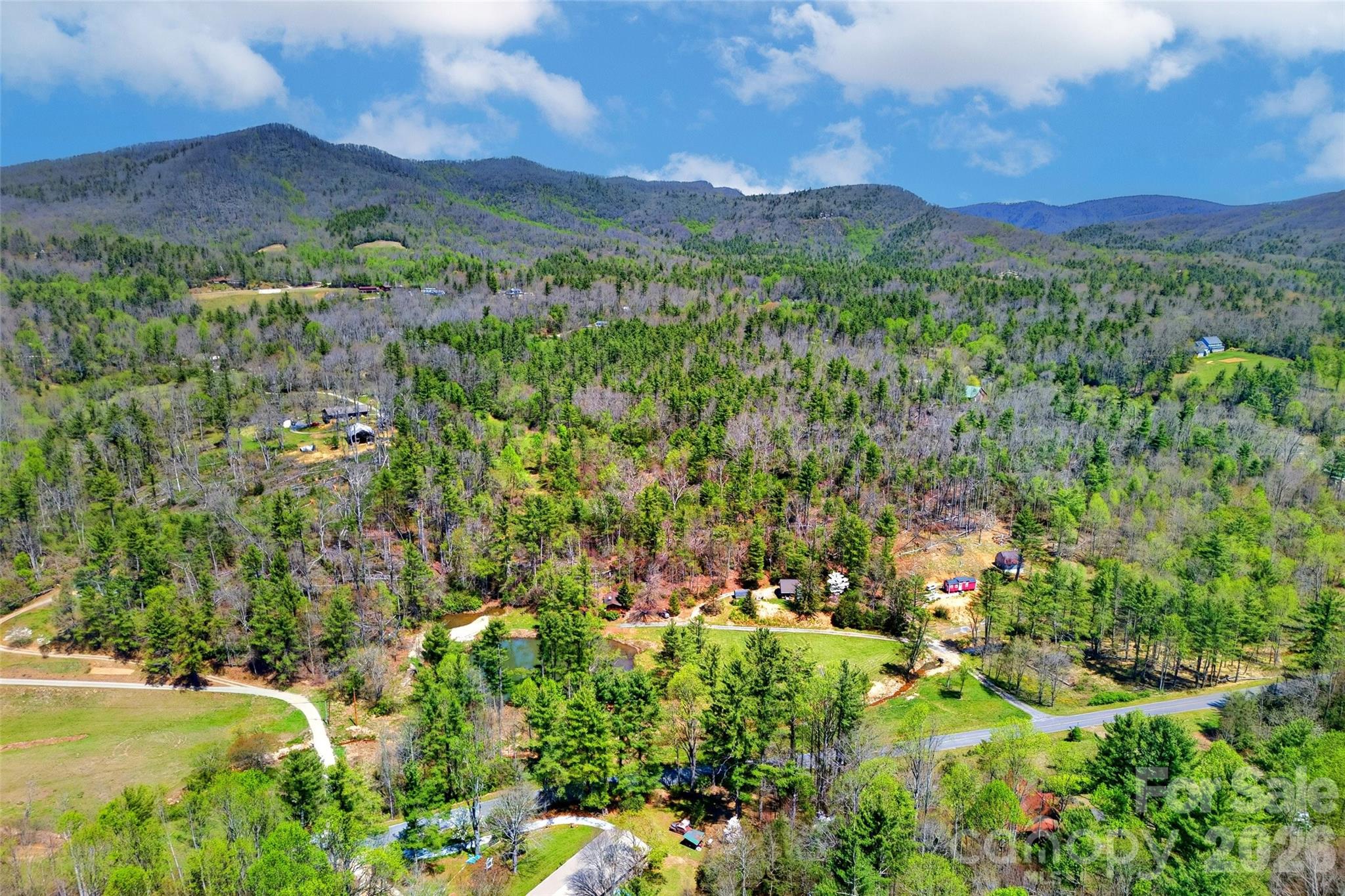 1959 Jackson Town Road Spruce Pine NC 28777