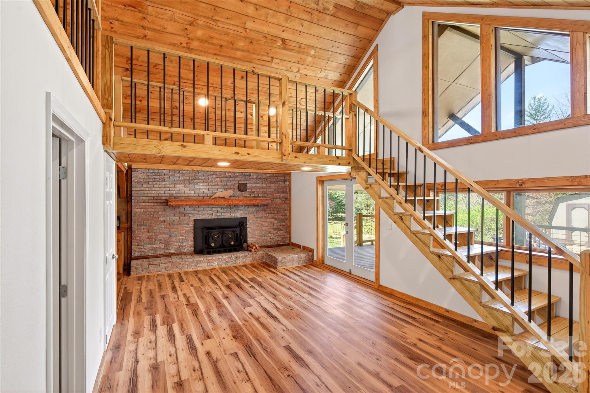 1959 Jackson Town Road Spruce Pine NC 28777