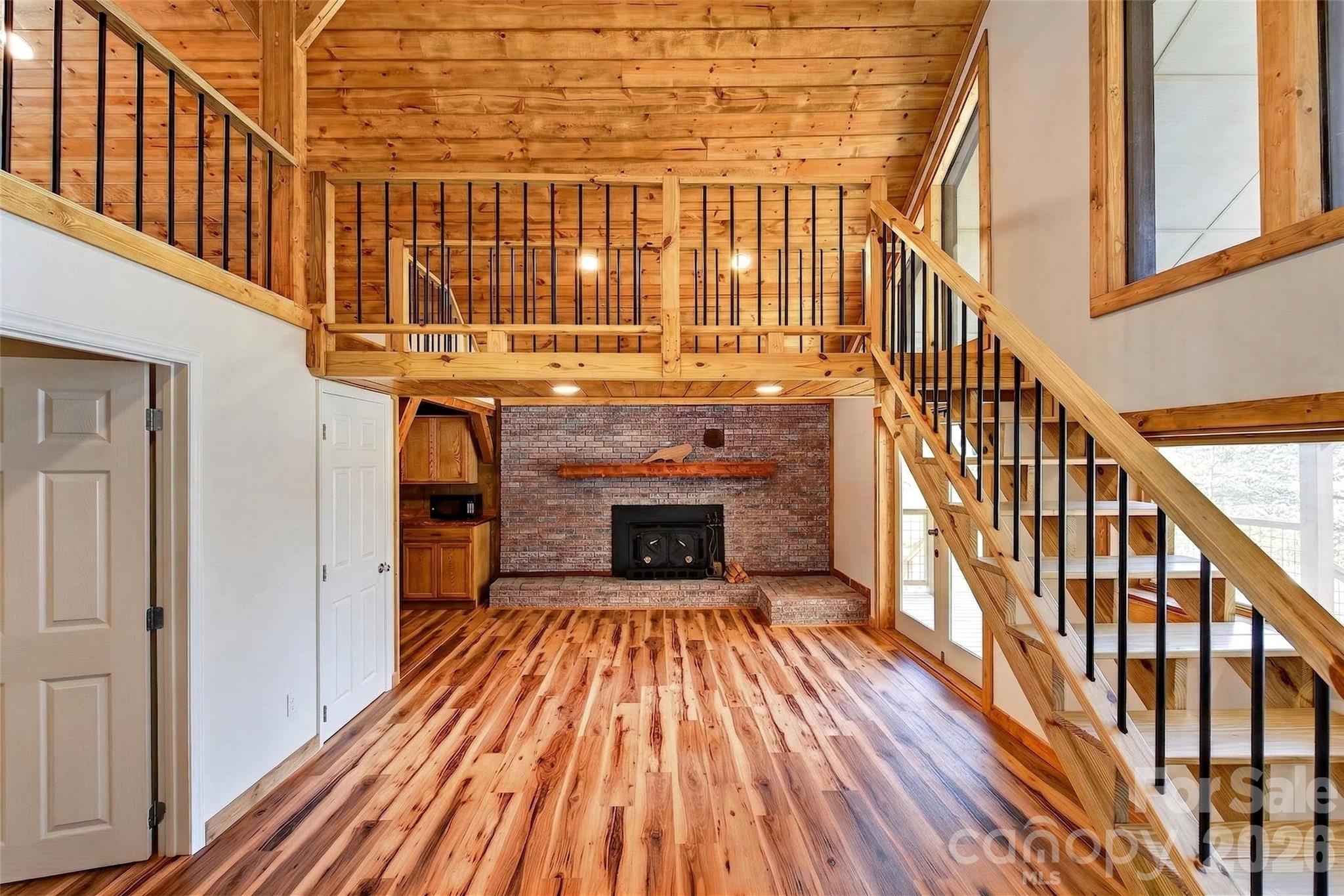 1959 Jackson Town Road Spruce Pine NC 28777