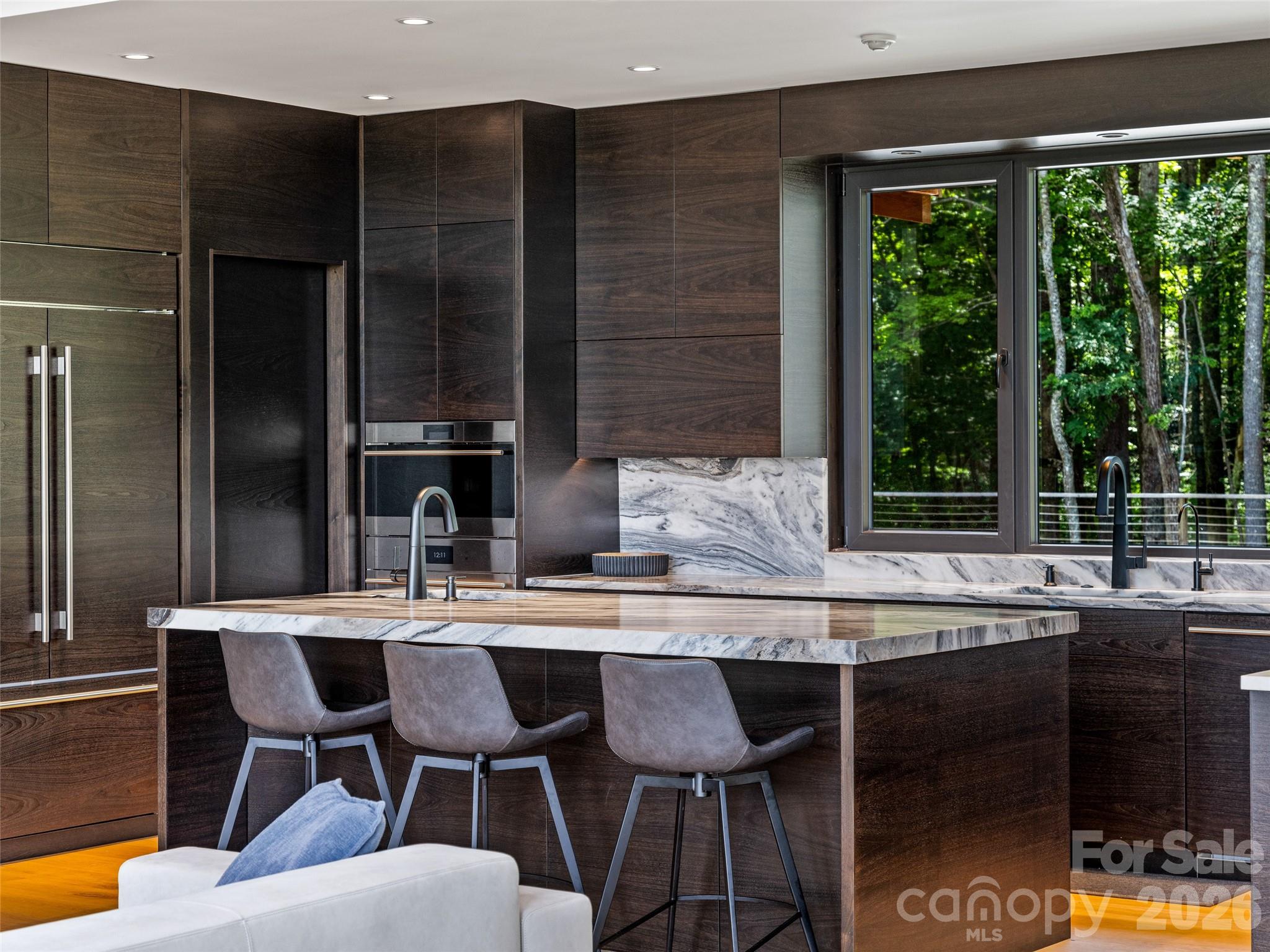30 Banks Lane Brevard NC 28712