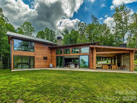 30 Banks Lane Brevard NC 28712