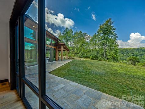 30 Banks Lane Brevard NC 28712